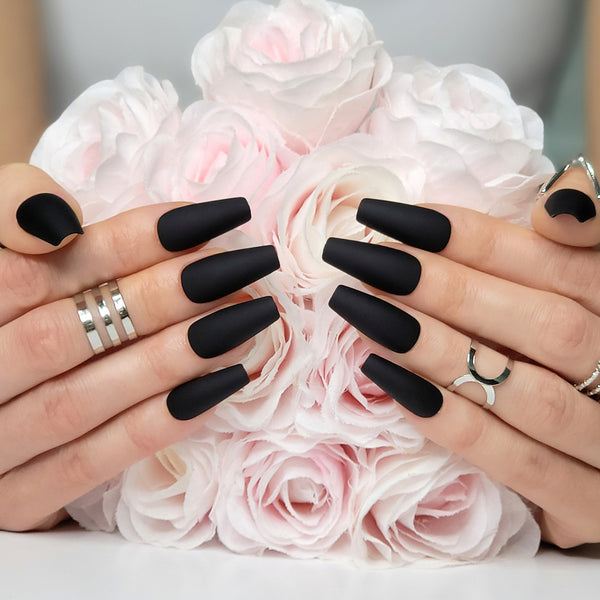 Noir Coffin Press-On Nails