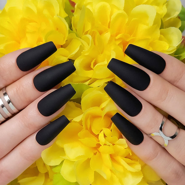 Noir Coffin Press-On Nails
